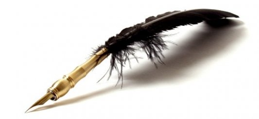 Curiosa mezcla de pluma de ave tradicional y plumilla de tinta clásica.