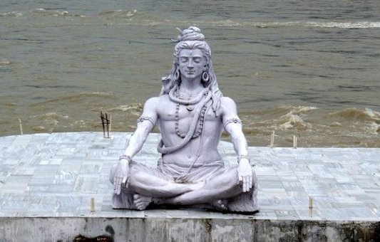 Estatua del dios Shiva.